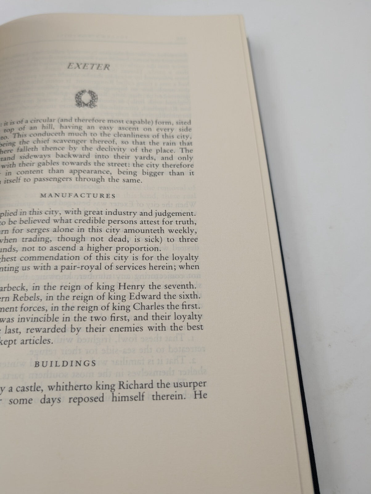 Fuller's Worthies Selected from Worthies of England Folio Society 1987 in case
