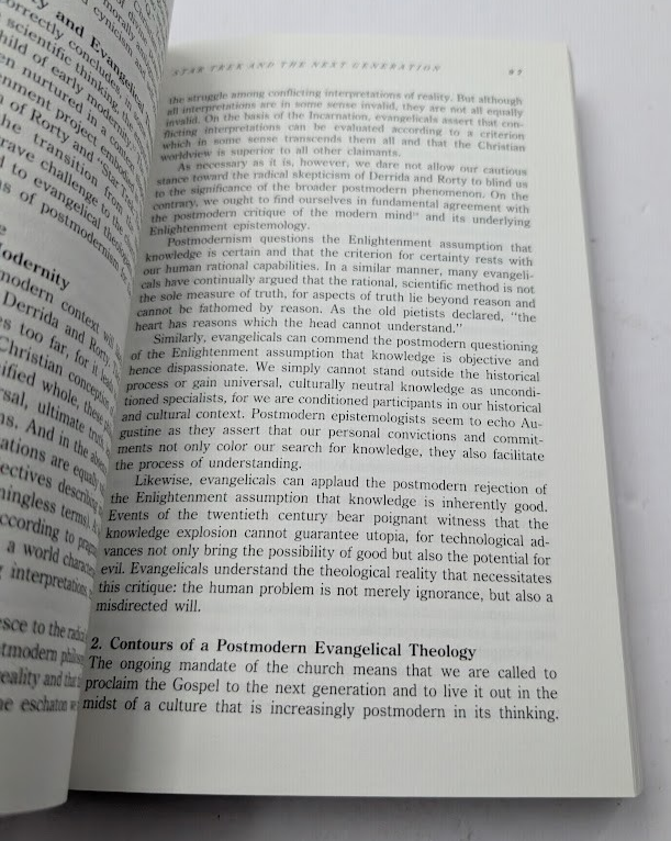 Challenge of Postmodernism An Evangelical Engagement David S. Dockery PB 1995
