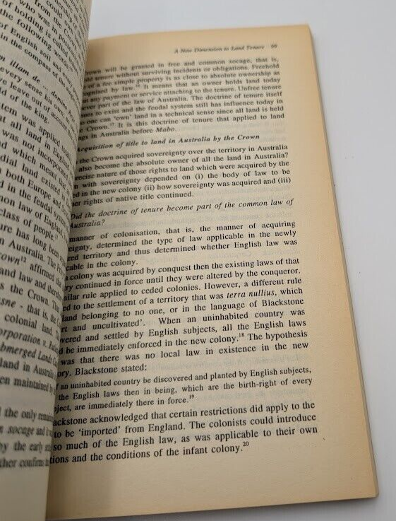 Mabo: a Judicial Revolution: A Judicial Revolution: Aboriginal Land (PB, 1993)