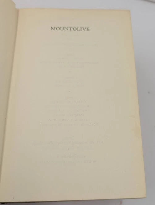 Lawrence Durrell four-book vintage bundle, Pearl Press photograph 11