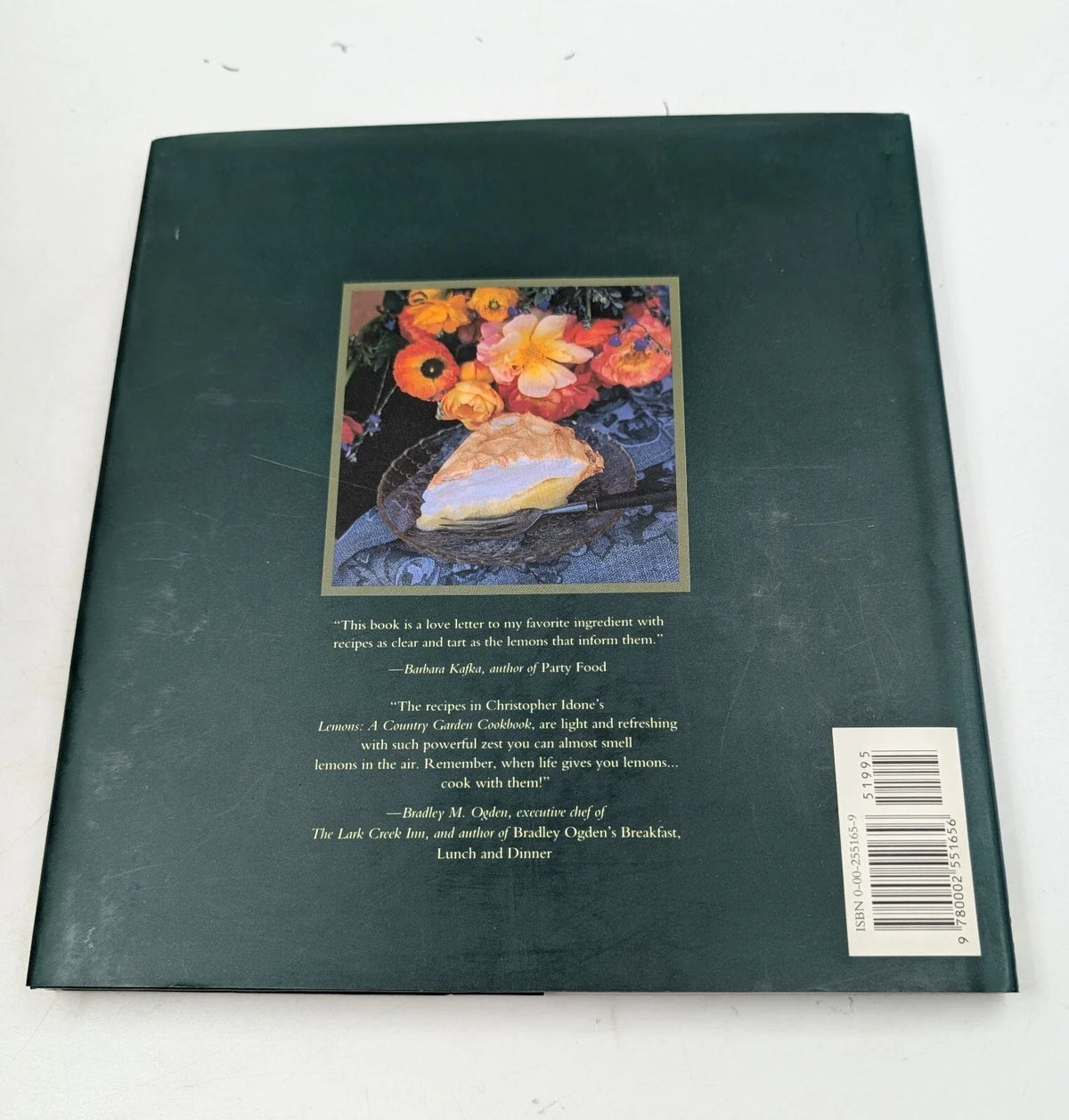 Lemons: A Country Garden Cookbook - Pearl Press photograph 11