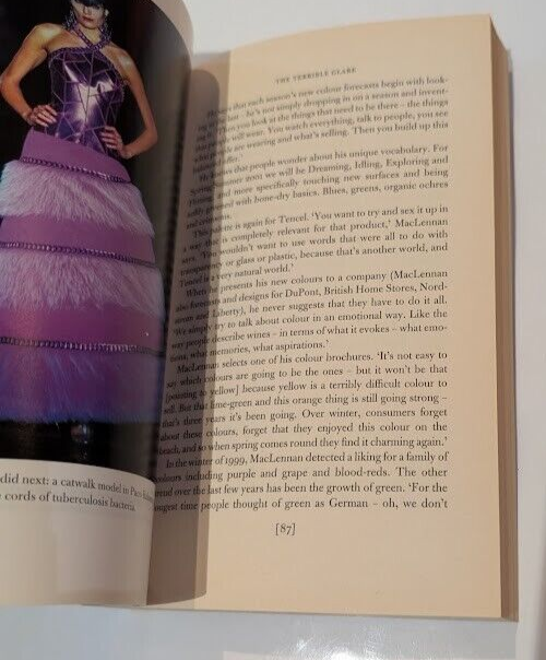 Mauve: How One Man Invented a Colour That Changed the World, photo 3