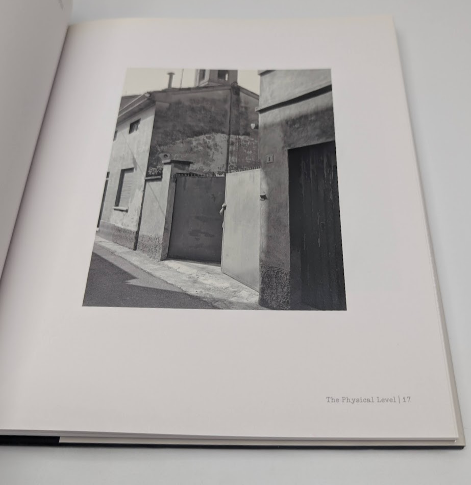 Nature Of Photographs Stephen Shore  Photography Art Primer