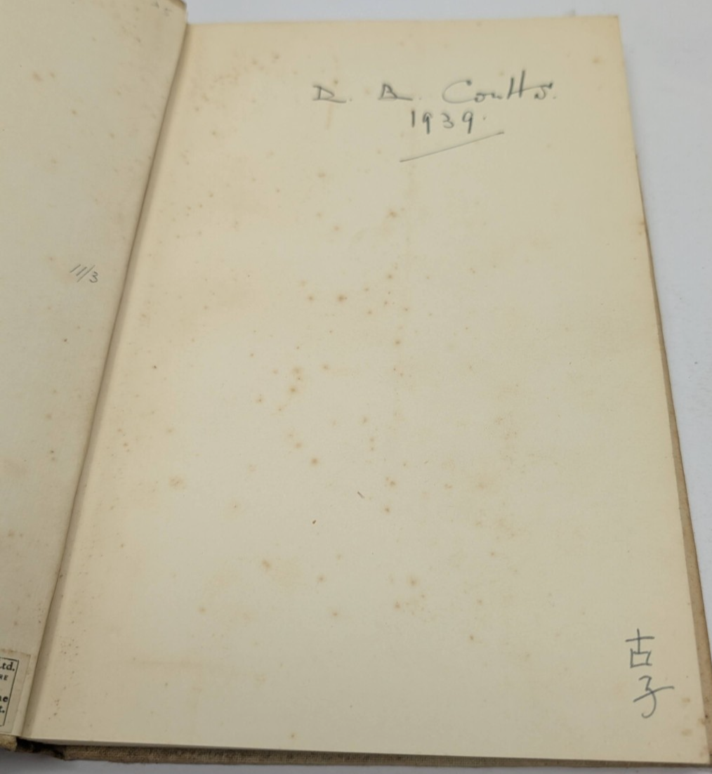 The Silent Traveller  - A Chinese artist in London + A Chinese artist in Lakeland 2 Volumes by Chiang Yee