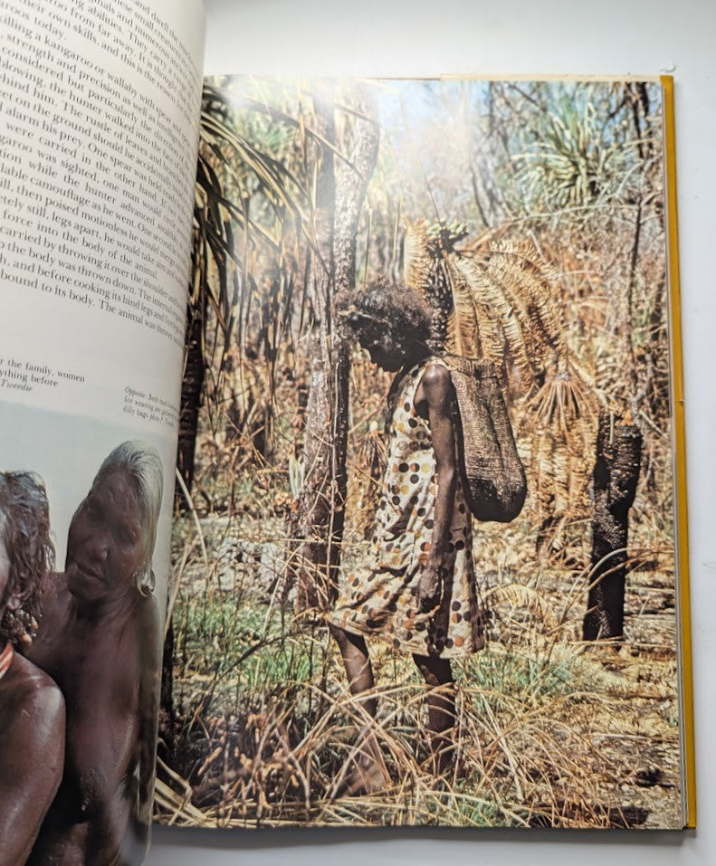 Australian Dreaming 40000 Years Jennifer Isaacs HC 1980 First Edition