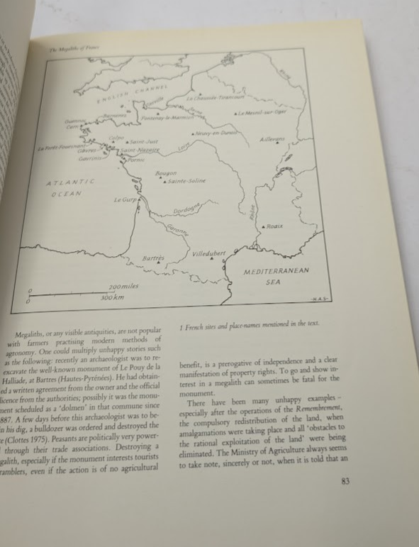 Antiquity and Man Glyn Daniel Cunliffe Renfrew 1981 HC Archaeology Essays