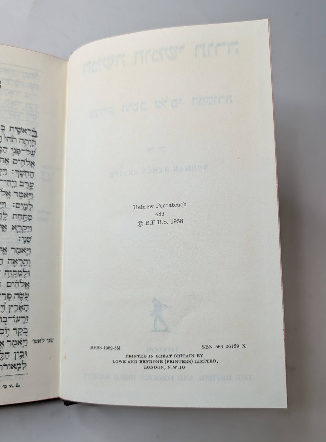 Hebrew Pentateuch / Torah by Norman H Snaith BFBS London HC 1969 print of 1958 Edition