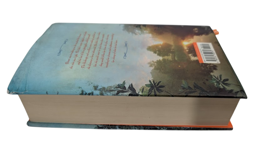 The Lake House by Kate Morton - Hardcover