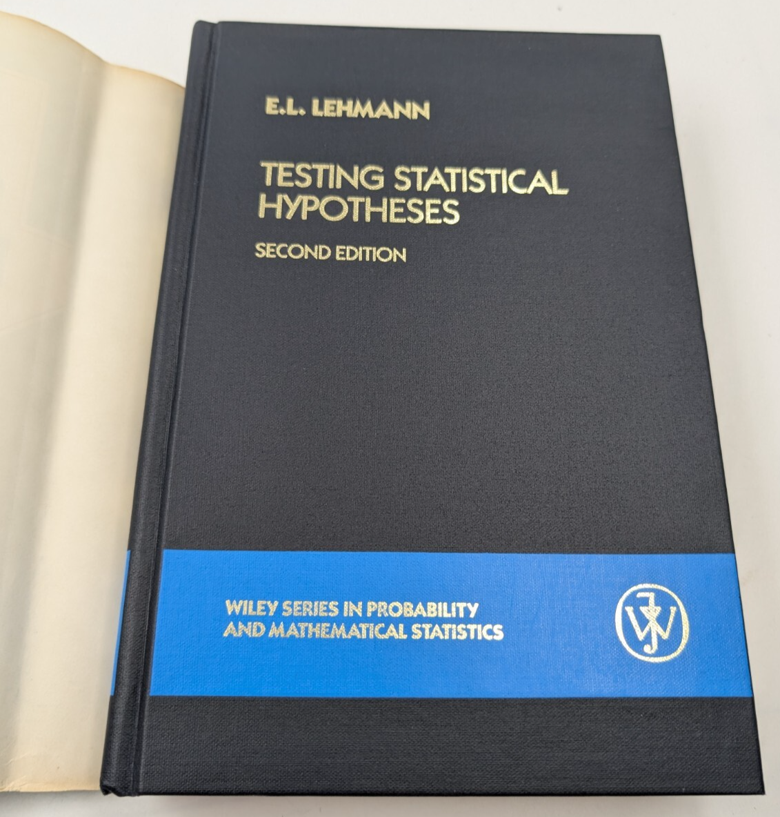 Testing Statistical Hypotheses by E.L. Lehmann HC 1986