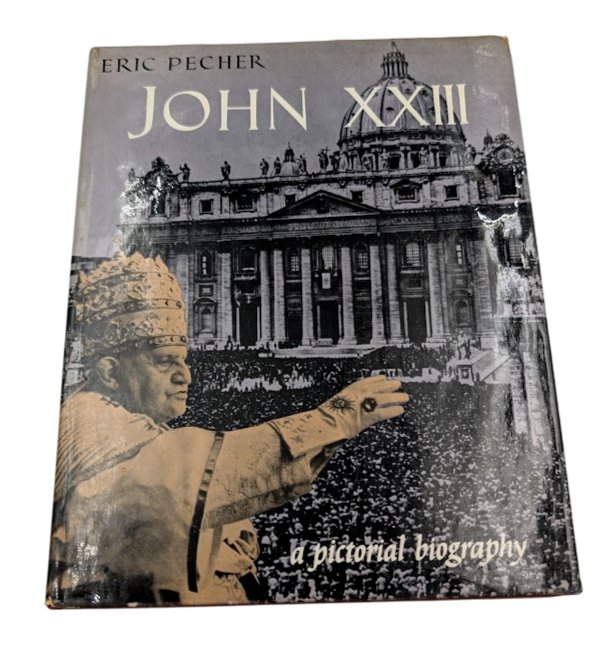 Pope John XXIII: A Pictorial Biography by Erich Pecher - front cover