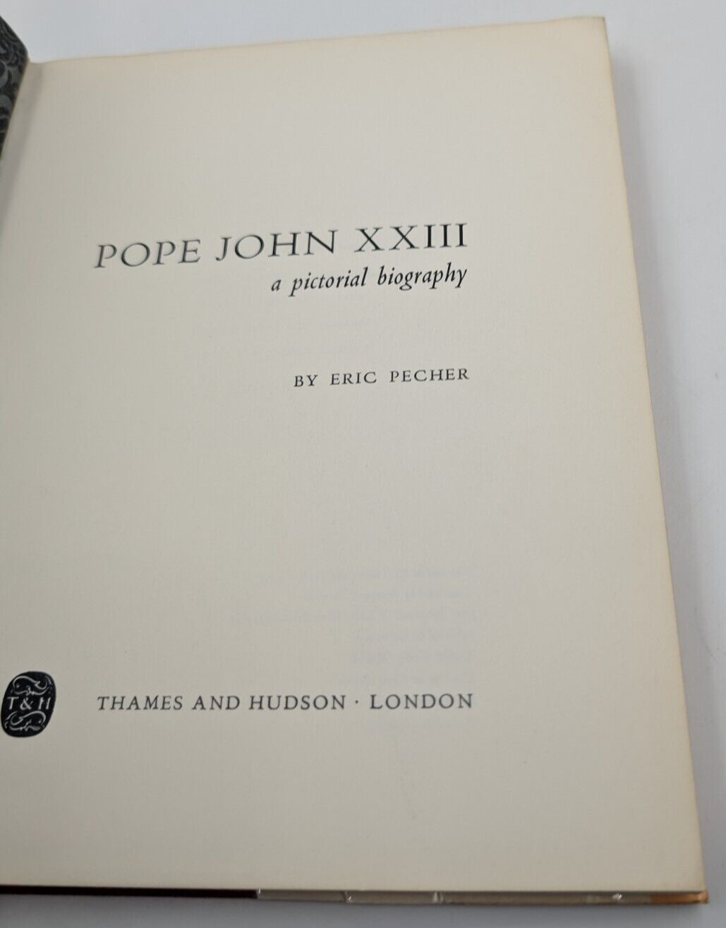 Pope John XXIII: A Pictorial Biography - actual copy, photograph 8