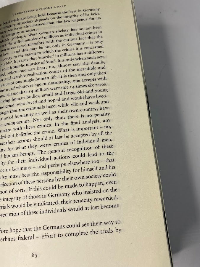 The German Trauma: Experiences and Reflections 1938–2000 - actual copy, photograph 5