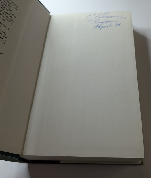 The Renegades of Pern - actual copy, photograph 4