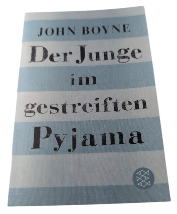 Der Junge im gestreiften Pyjama - seller photograph 1 of 6