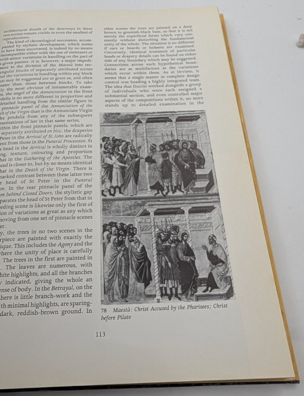 Duccio: Tuscan Art and the Mediaeval Workshop by John White, exact copy, photograph 4 of 9