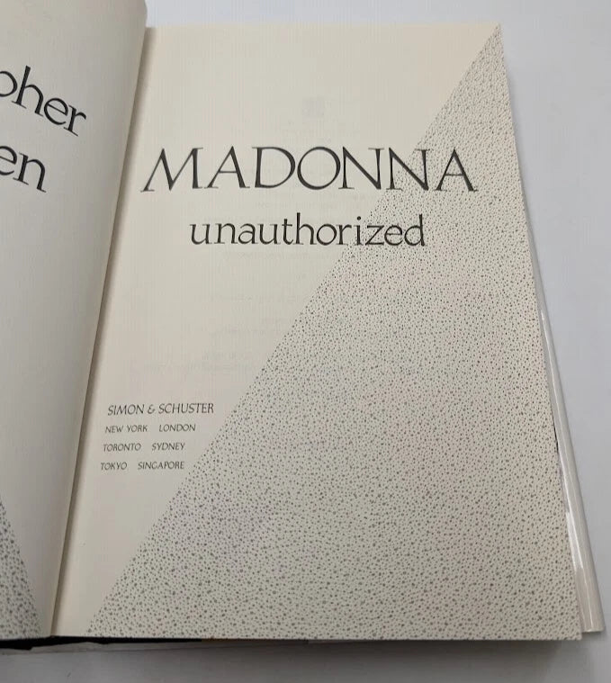 Madonna: Unauthorized - photograph 5