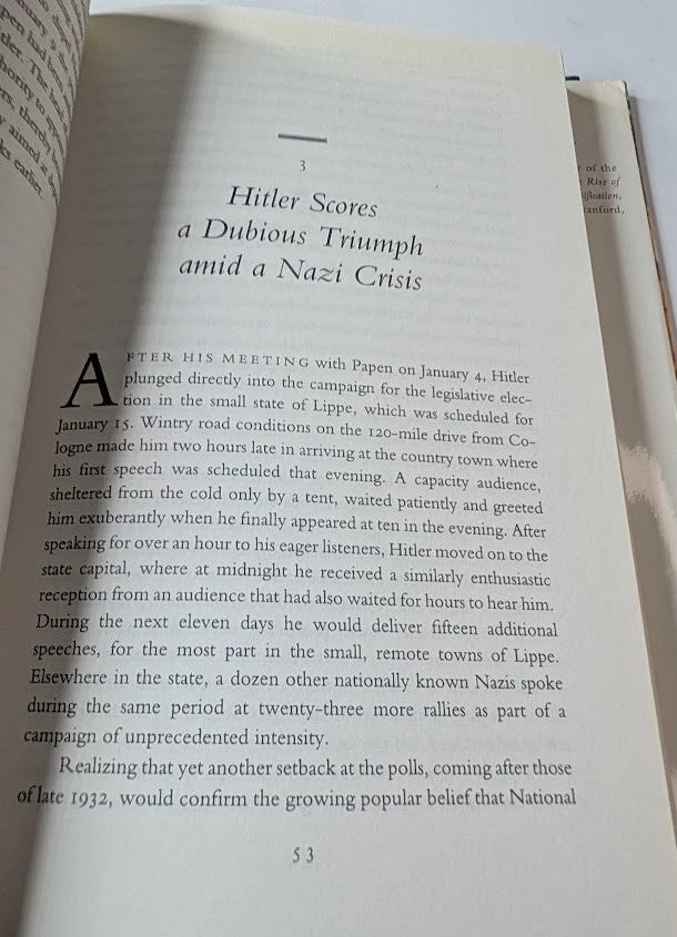 Hitler's Thirty Days to Power - photograph 7