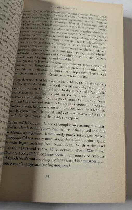 Reflections on the Revolution in Europe - photograph 7