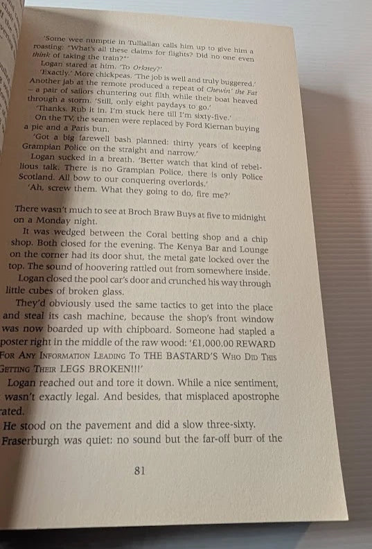 The Missing and the Dead Stuart MacBride, actual copy photograph 7