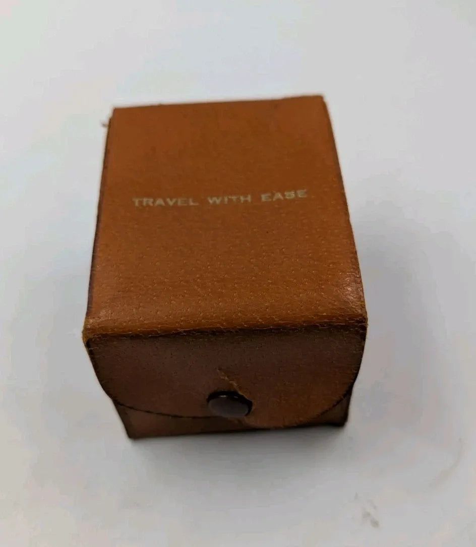 Burgess & Bowes 1940 Midget Translation Dictionaries 4 mini Books in leather case