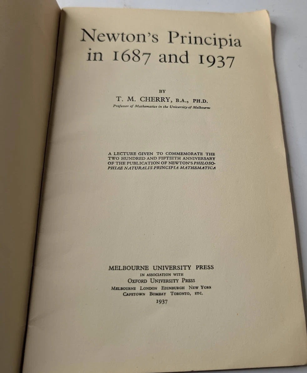 Newton's Principia in 1687 and 1937, actual softcover booklet, photo 4 of 8