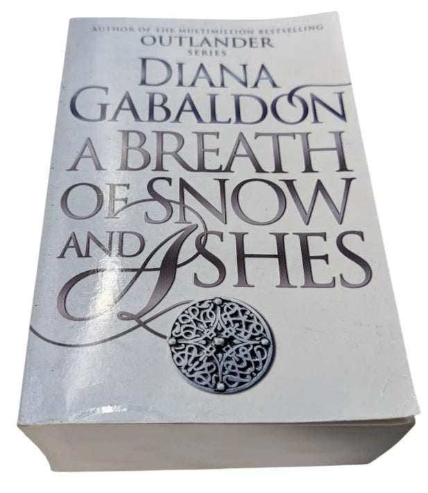 A Breath of Snow and Ashes by Diana Gabaldon, front cover