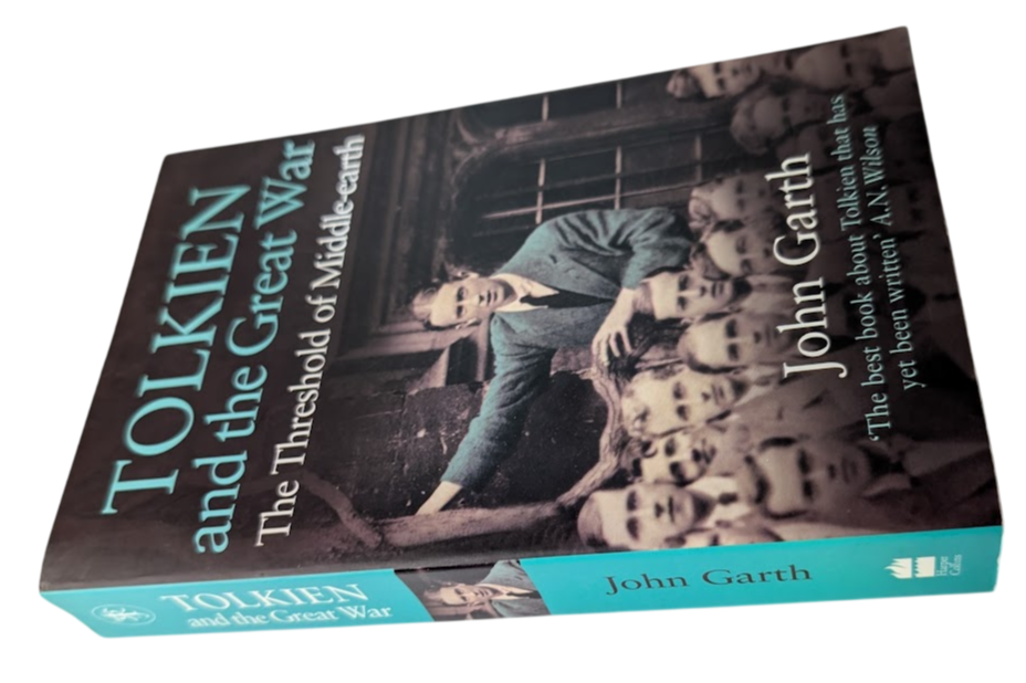 Tolkien and the Great War: The Threshold of Middle-earth, actual copy photo 3