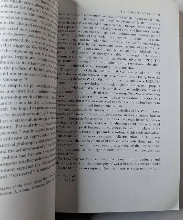 Prophet of Decline: Spengler on World History and Politics - actual copy, photograph 5