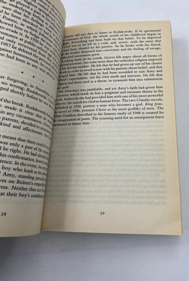 Robert Graves: Life on the Edge by Miranda Seymour, copy photograph 4 of 7