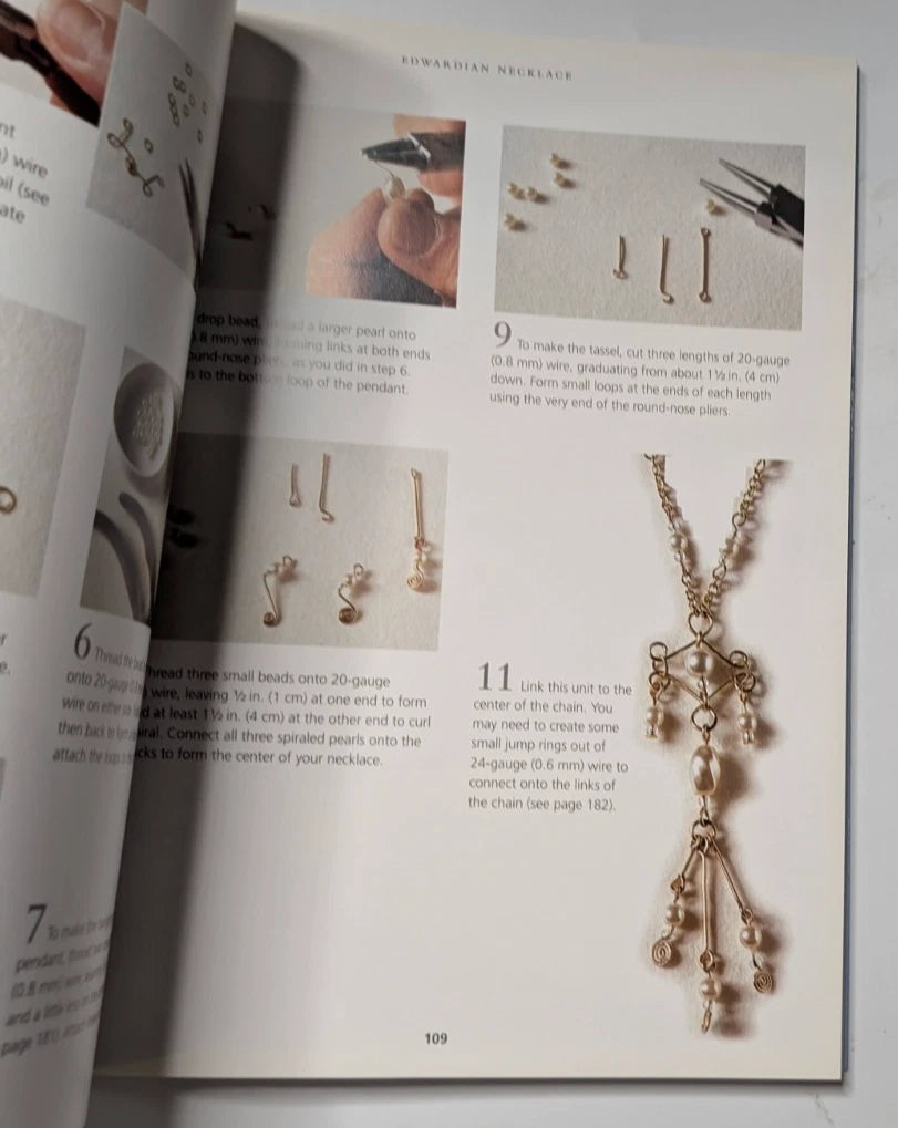 The Complete Guide to Wire & Beaded Jewelry: Over 50 beautiful projects and variations using wire and beads