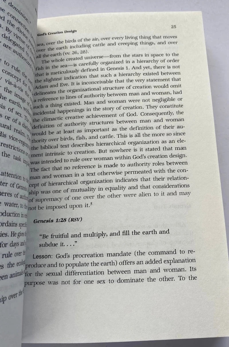 Beyond Sex Roles: What the Bible Says About a Woman’s Place in Church and Family (2nd Edition