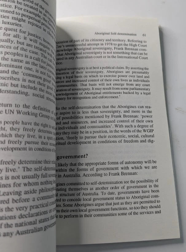 Reconciling Our Differences . A Christian Approach To Recognising Aboriginal Land Rights