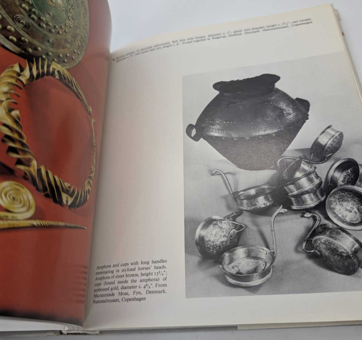 Prehistoric European Art by Torbrugge, Walter - book detail 13