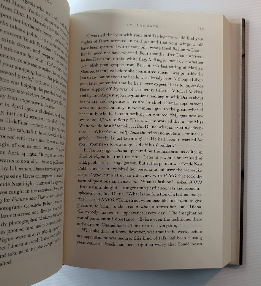 Diana Vreeland Empress of Fashion by Amanda Mackenzie Stuart - book detail 7