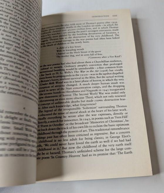 Under Milk Wood Definitive Edition by Dylan Thomas - book detail 6