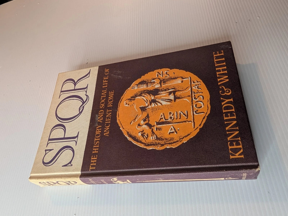 SPQR: The History and Social Life of Ancient Rome, actual book photo 2
