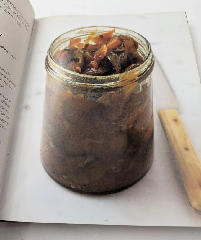 Vegie Patch Cookbook Through the Year, copy photograph 8