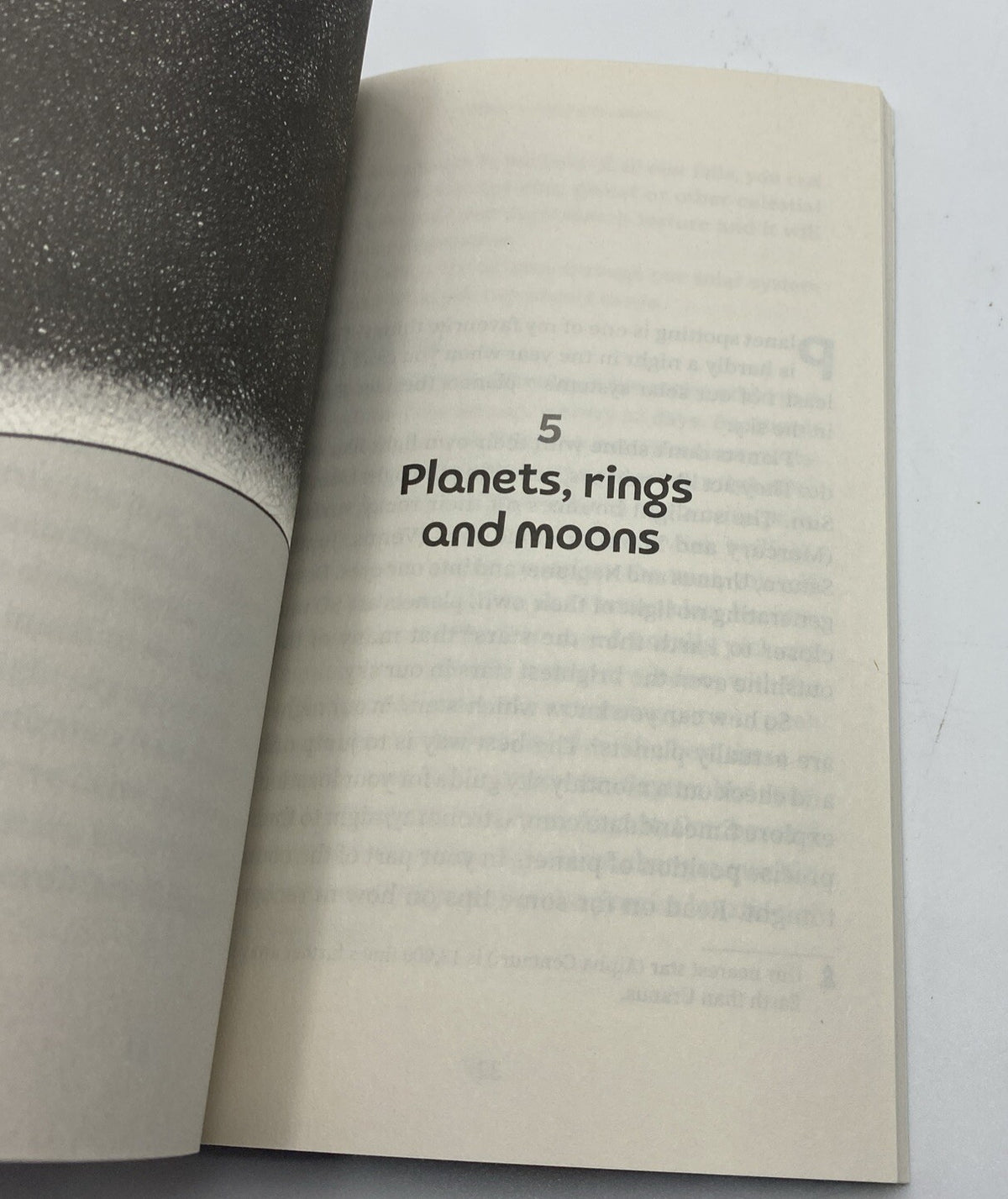 Little Book Big Universe by Lisa Harvey-Smith - book detail 5