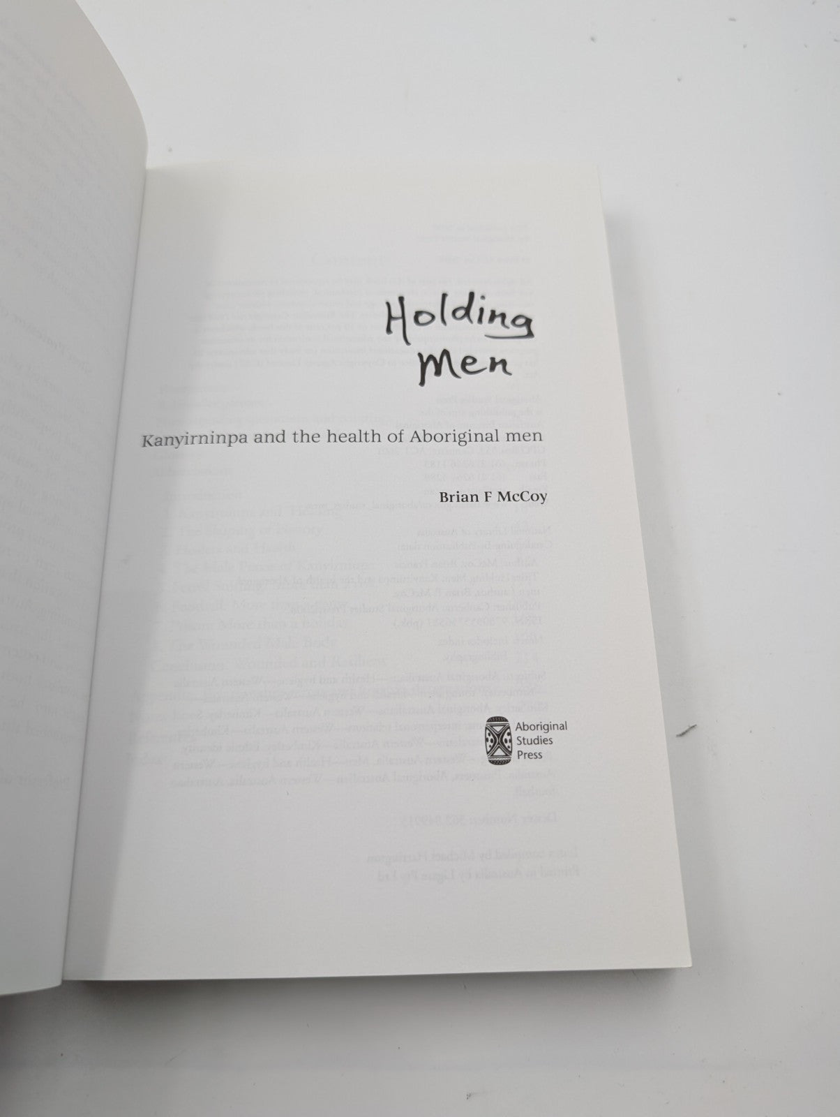 Holding Men - Aboriginal Health Kanyirninpa Indigenous Australia