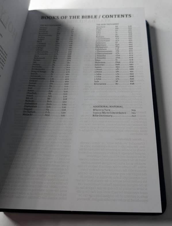 CSB Gift & Award Bible, Blue, image 3