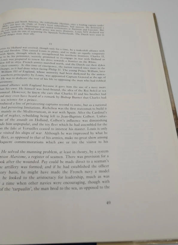 Fighting Sail: Three Hundred Years of Warfare at Sea, 1979 hardcover, copy photograph 5