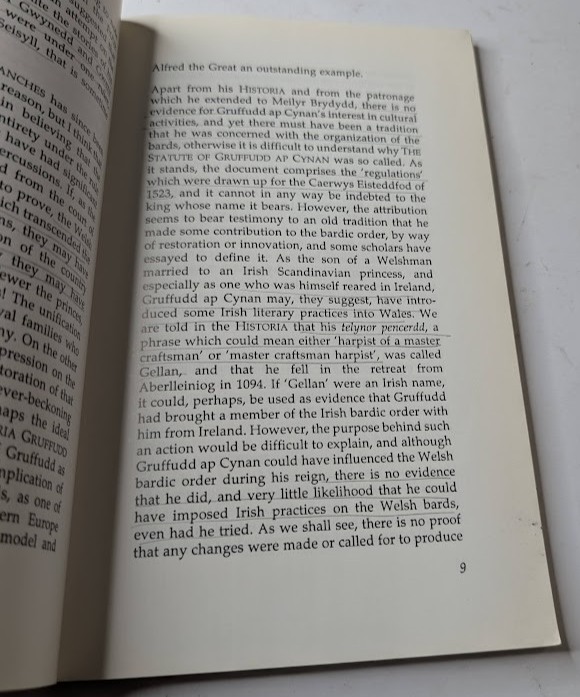 Poets of the Welsh Princes by J. E. Caerwyn Williams - book detail 5