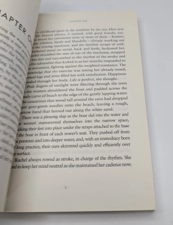 The Reluctant Spy Holly Kerr Forsyth Signed PB 2019 Espionage Secret Agent 4