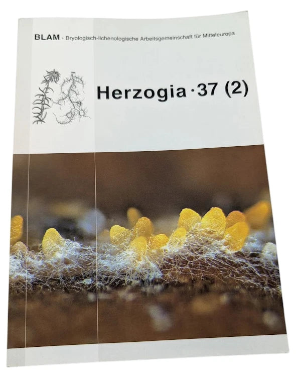 Herzogia, Vol. 37 No. 2 (December 2024), 2024 paperback, copy photograph 1