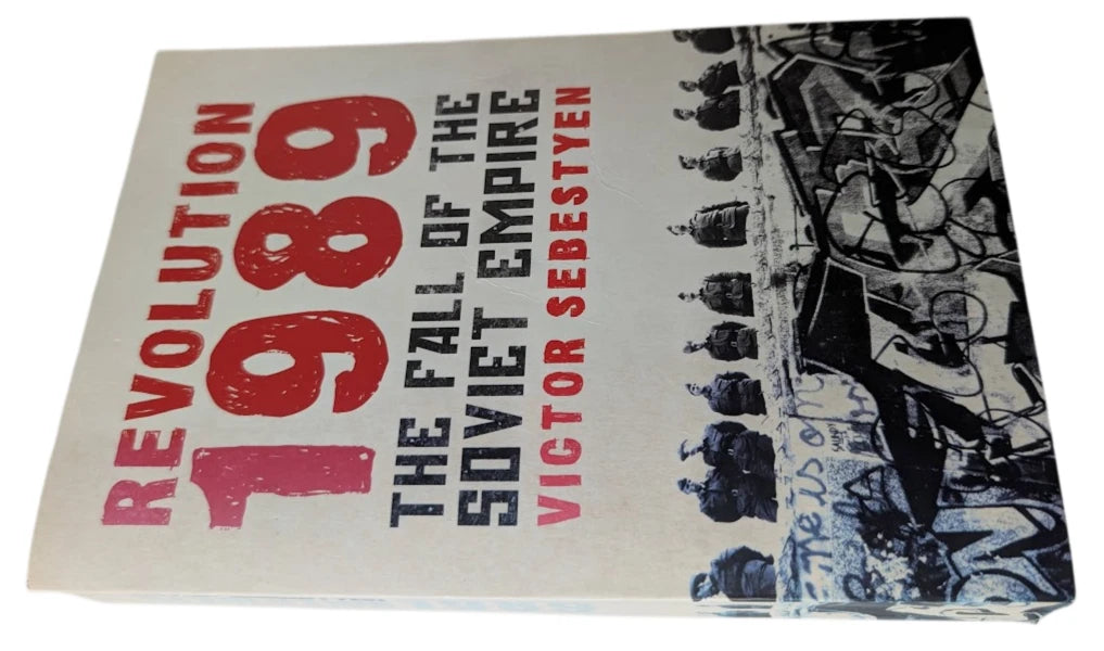 Revolution 1989: The Fall of the Soviet Empire, copy photograph 3