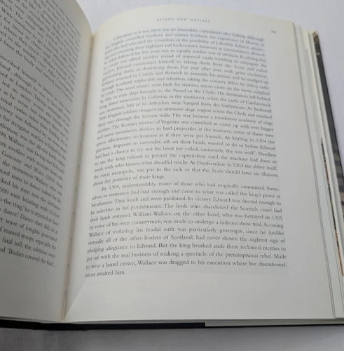 A History of Britain by Simon Schama: Volumes 1 & 2 Hardcover Bundle - photograph 9