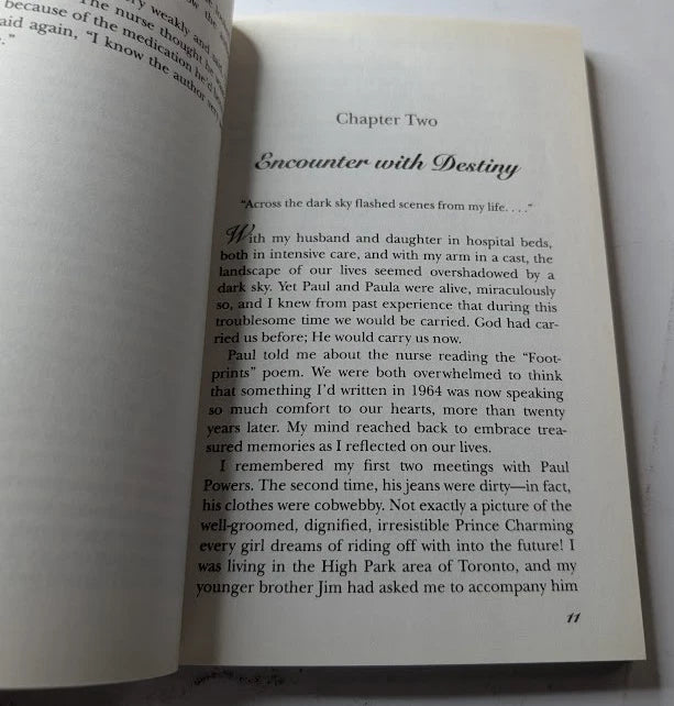 Footprints – actual pre-owned copy photo 3