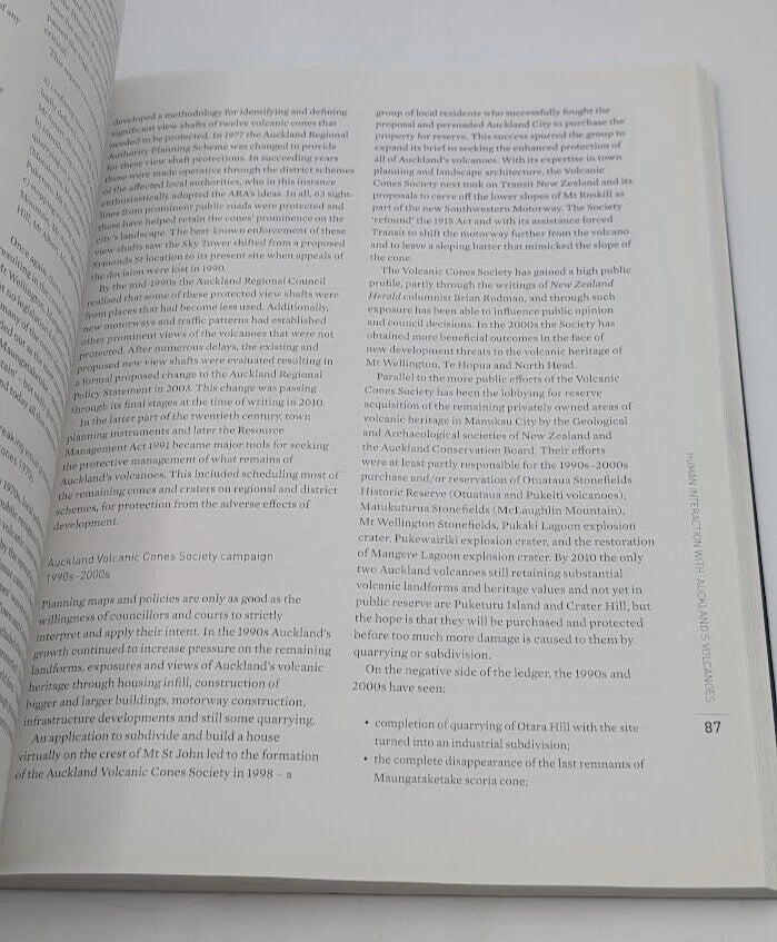 Volcanoes of Auckland, actual copy, photo 6 of 10