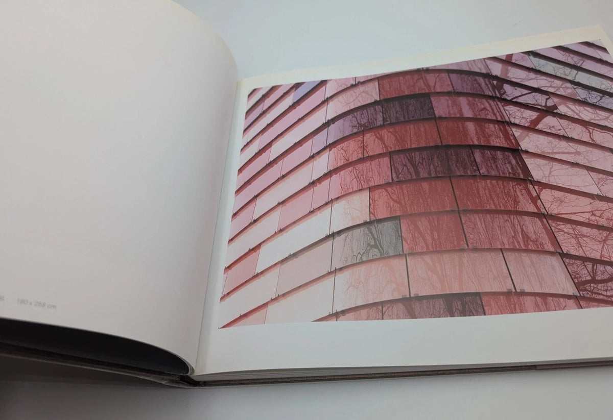 Ola Kolehmainen - Pearl Press photograph 5
