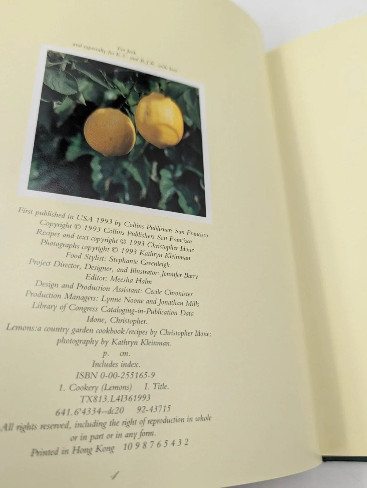 Lemons: A Country Garden Cookbook - Pearl Press photograph 7